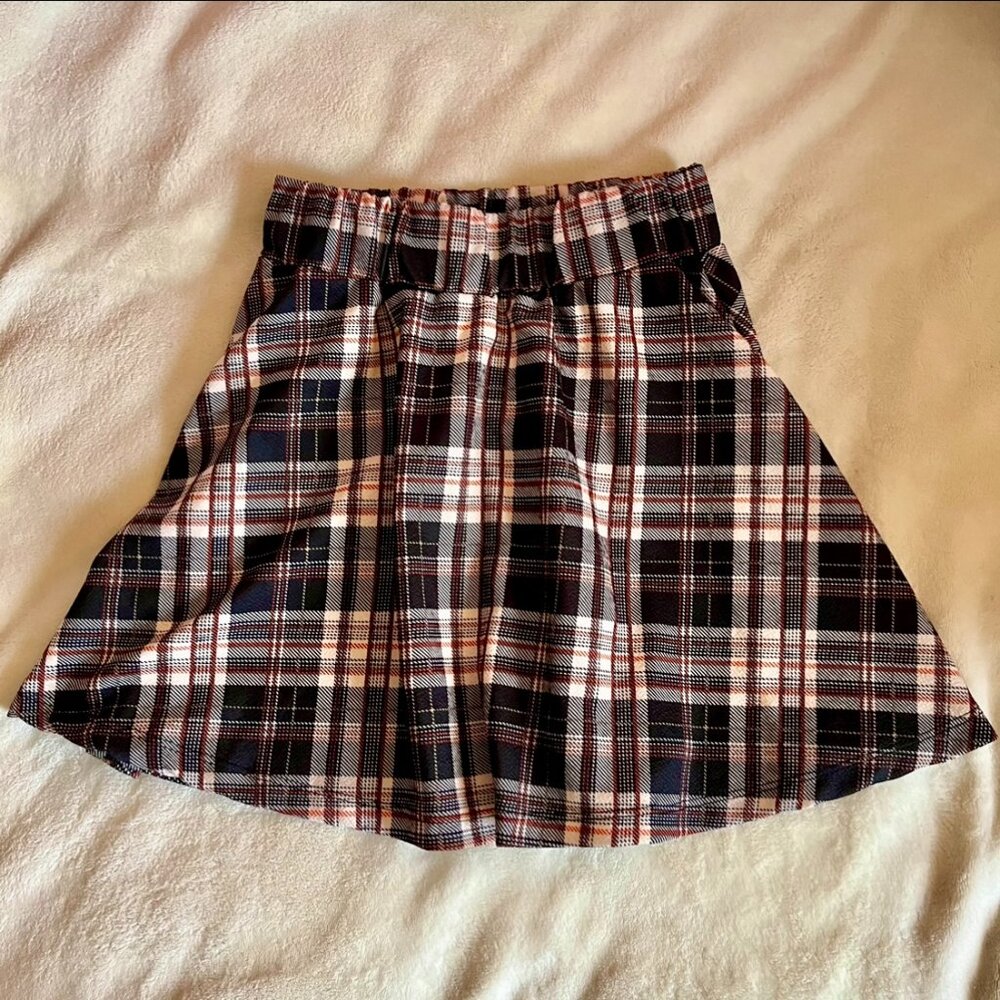 Plaid Skirt w/ Elastic Waist